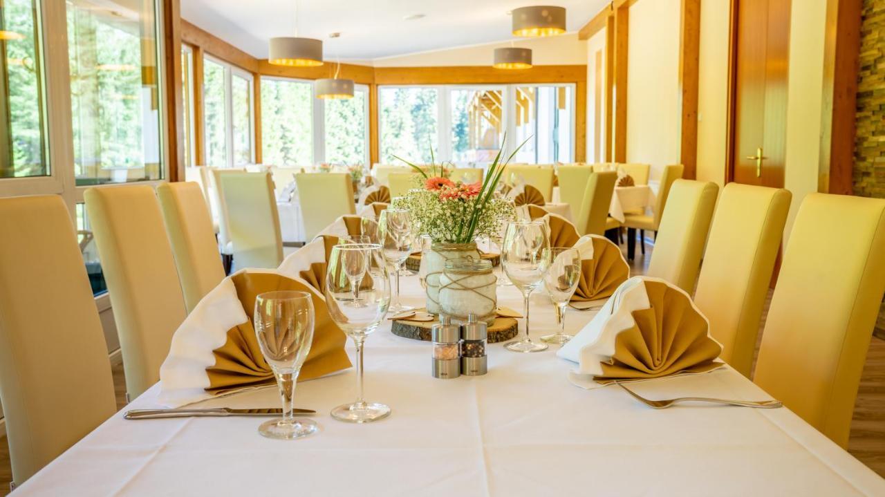 Waldhotel Vogtland Клингенталь Экстерьер фото