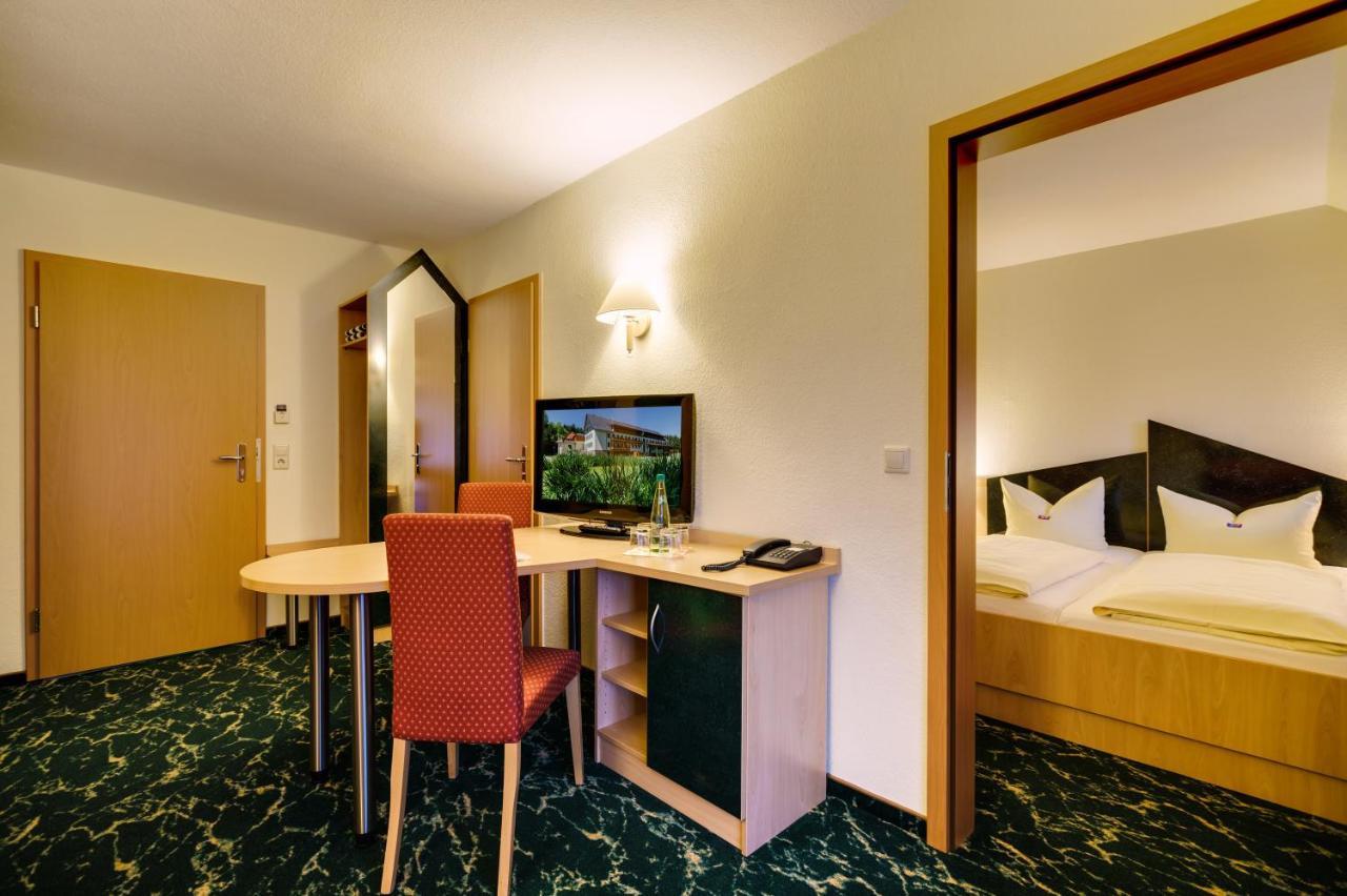 Waldhotel Vogtland Клингенталь Экстерьер фото